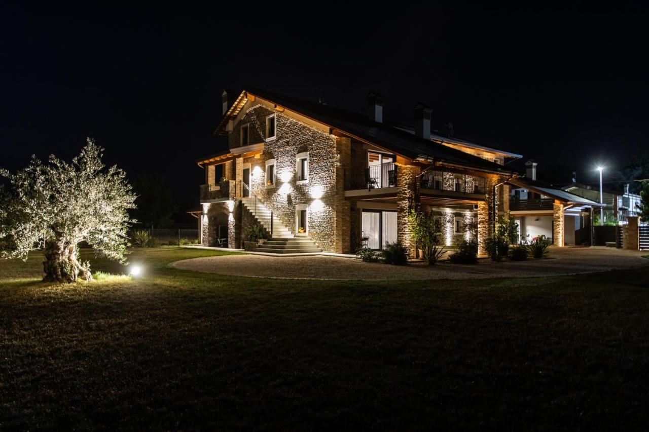 Готель Atmosfere Charme & Country Borgo San Mauro Екстер'єр фото